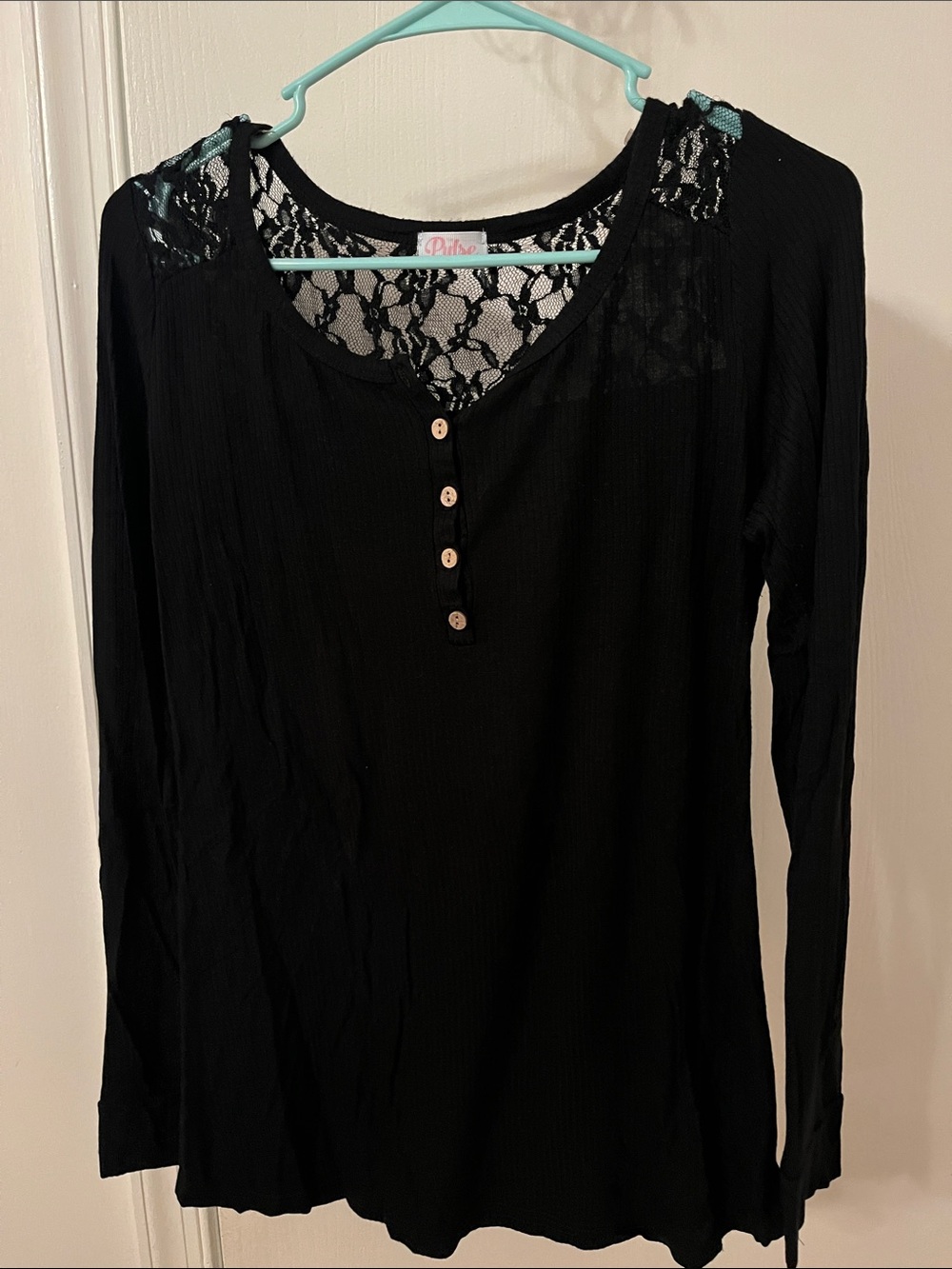 Pilcro Black Long-Sleeve Lace-Back Henley